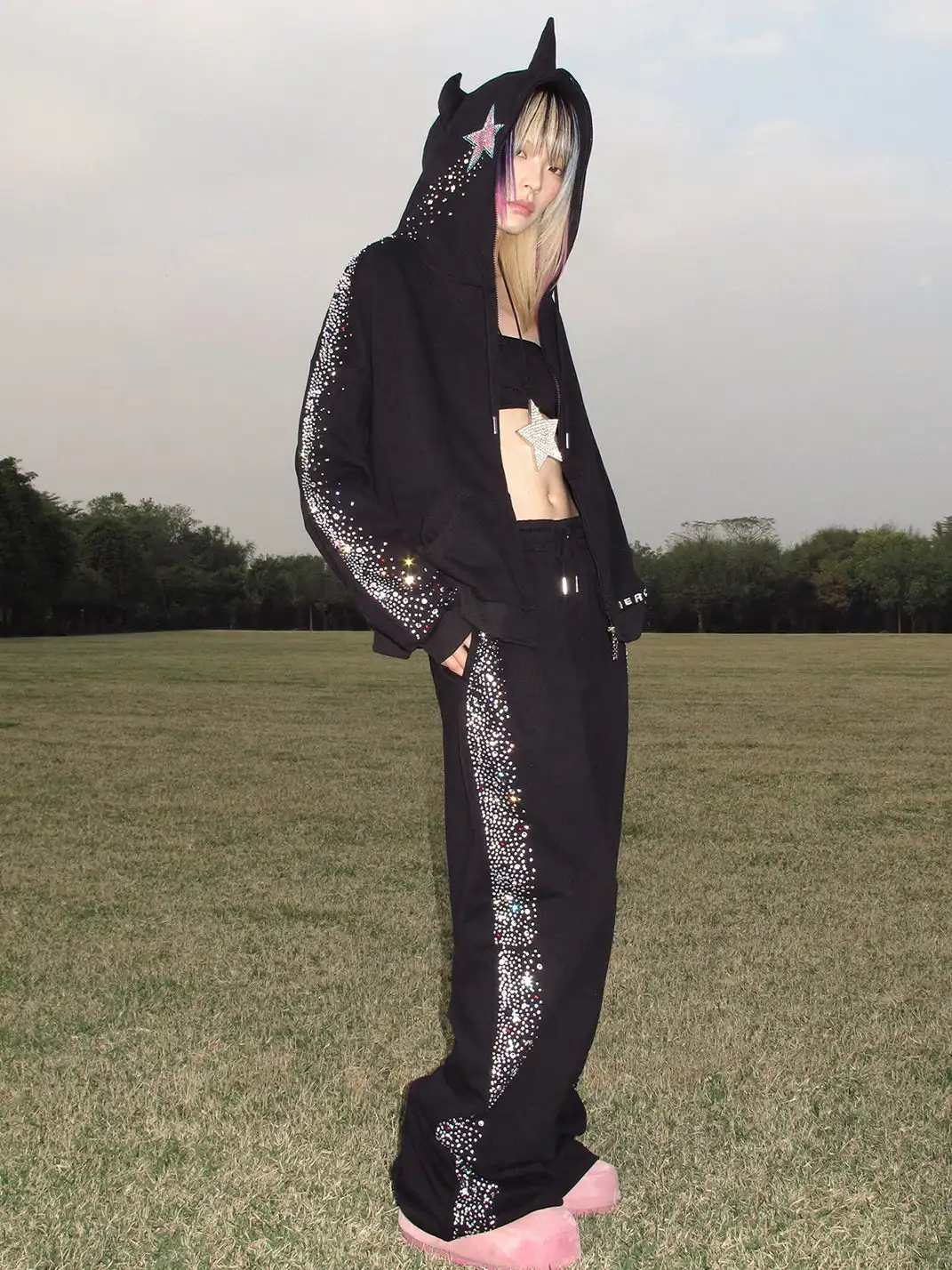 CFIERCE | Crying Unicorn Hotfix Rhinestone Sweatshirt