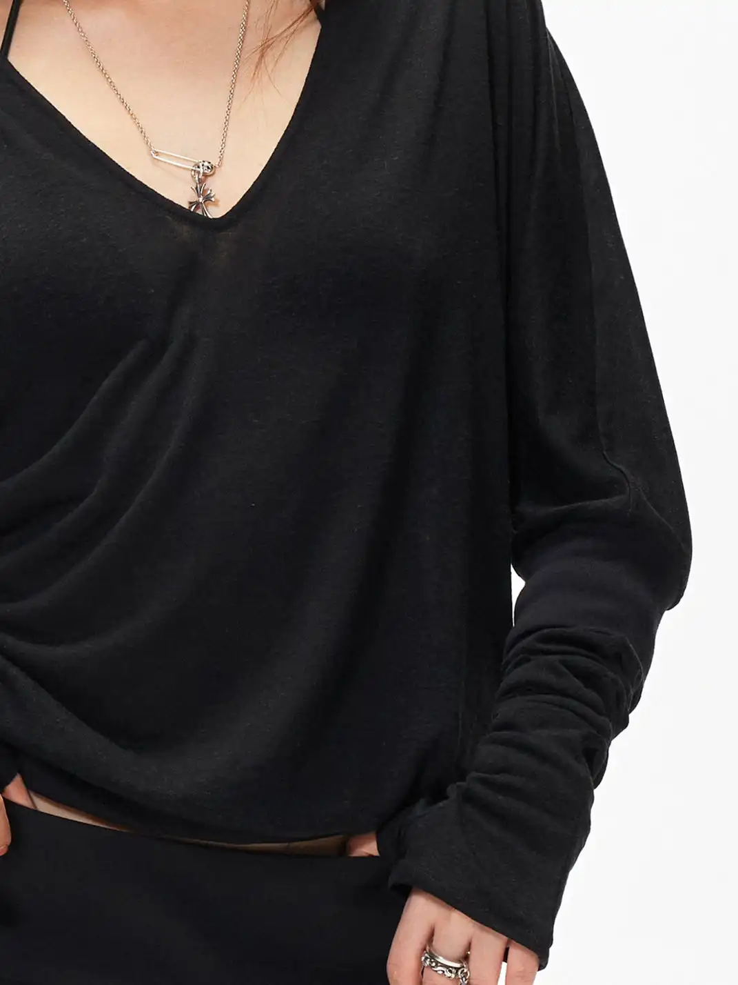 3MODE | V-Neck Batwing Sleeve Top