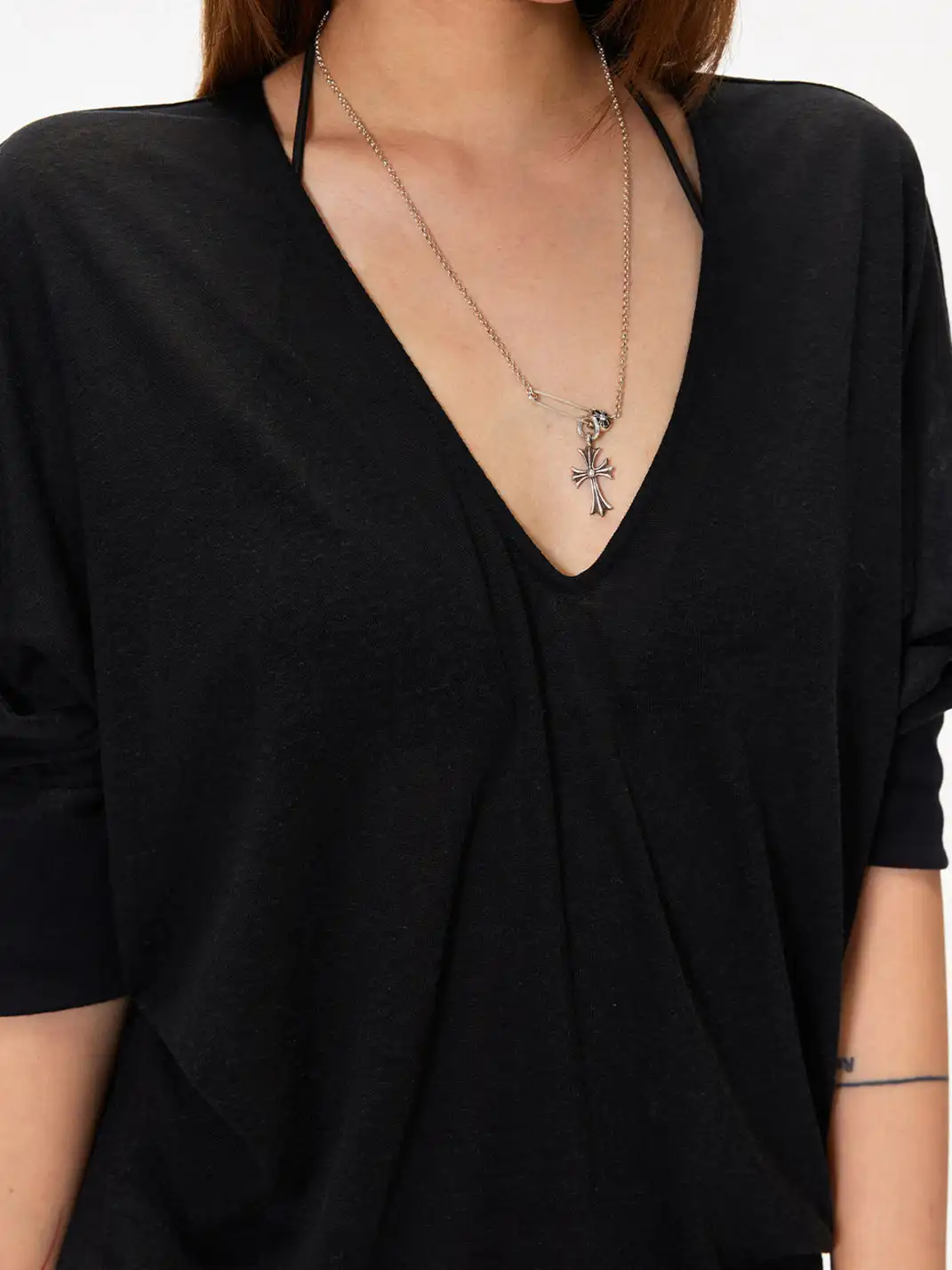 3MODE | V-Neck Batwing Sleeve Top