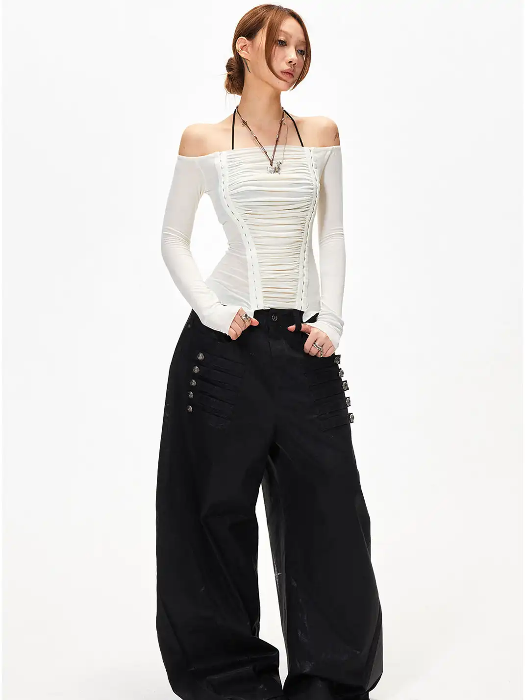 3MODE | Off-The-Shoulder Draped Slim Fit Top