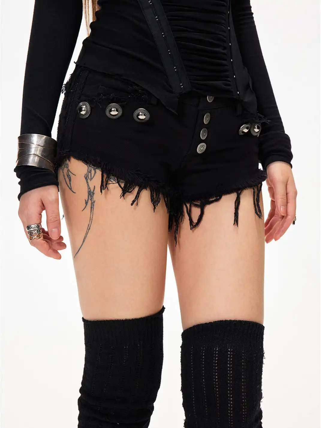 3MODE | Low Waist Button Denim Shorts