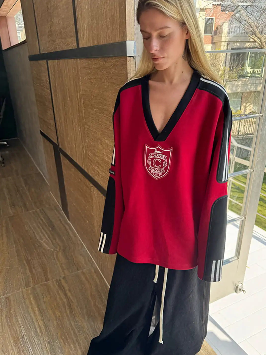 CasseSango | V-Neck Badge Striped Sports Sweatshirt