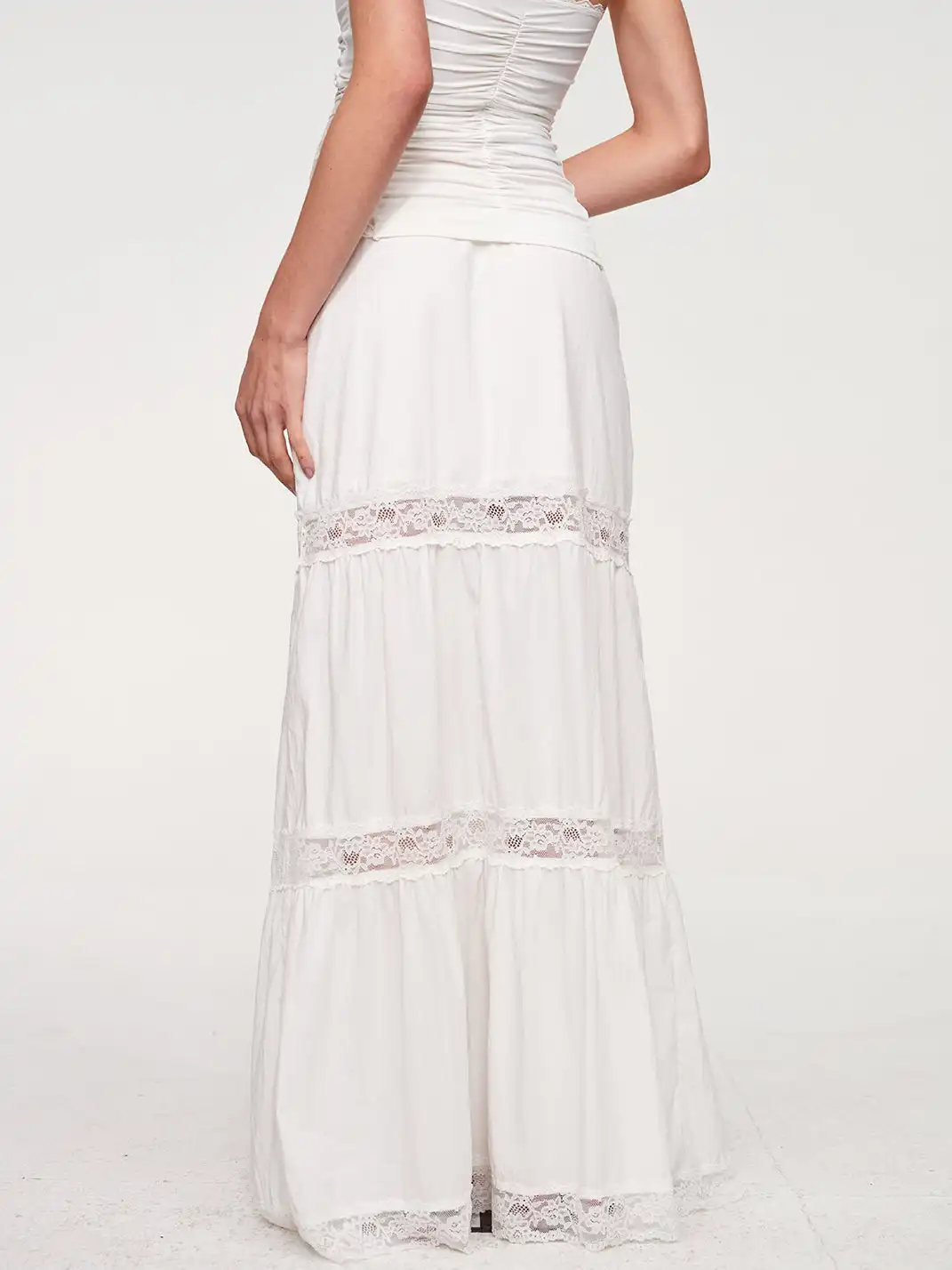 CSFC | Versatile Lace Tube Top Cake Skirt Set