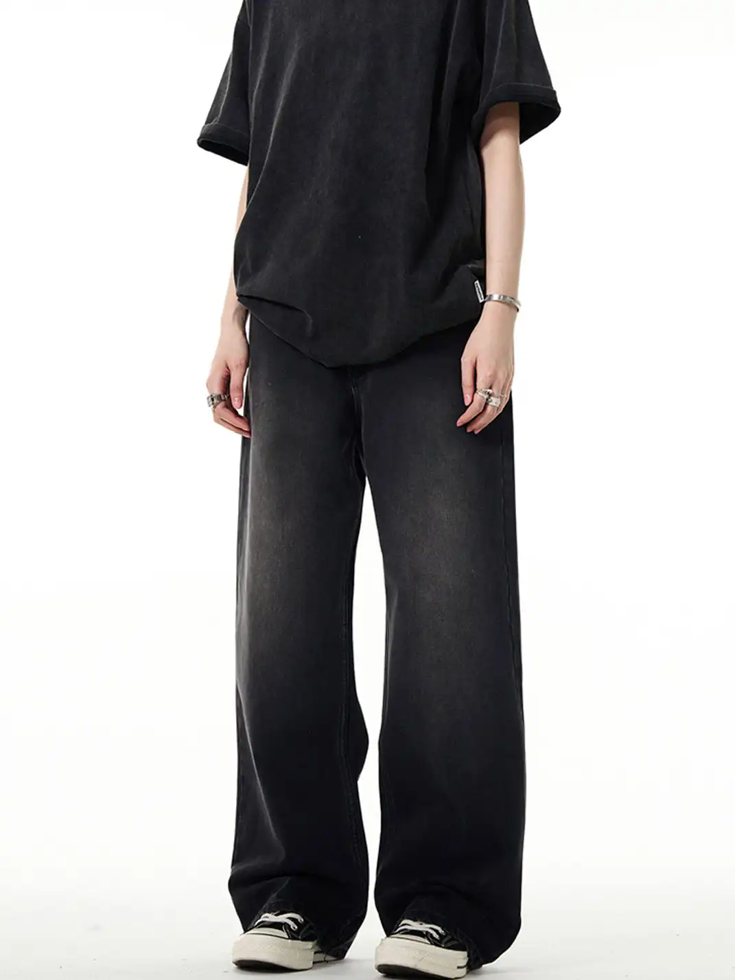 MADWITCH | Washed Straight-Leg Jeans