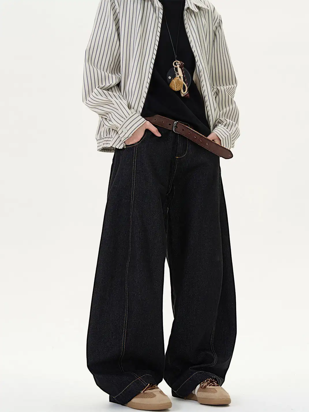 MADWITCH | Wide-Leg Scimitar Cut Jeans