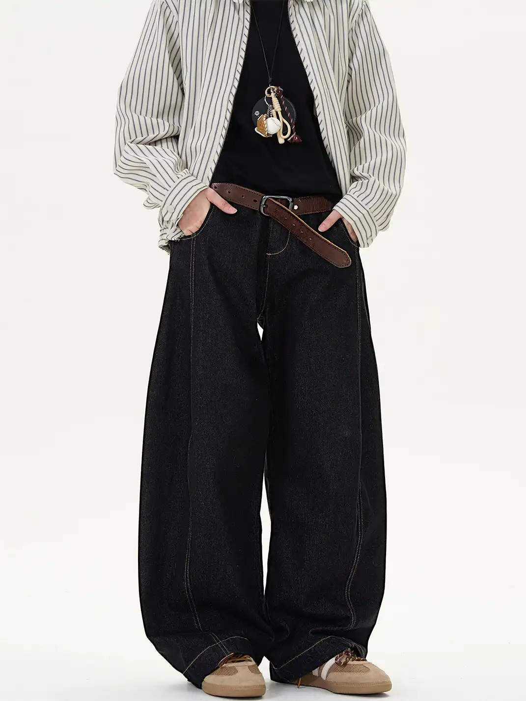 MADWITCH | Wide-Leg Scimitar Cut Jeans
