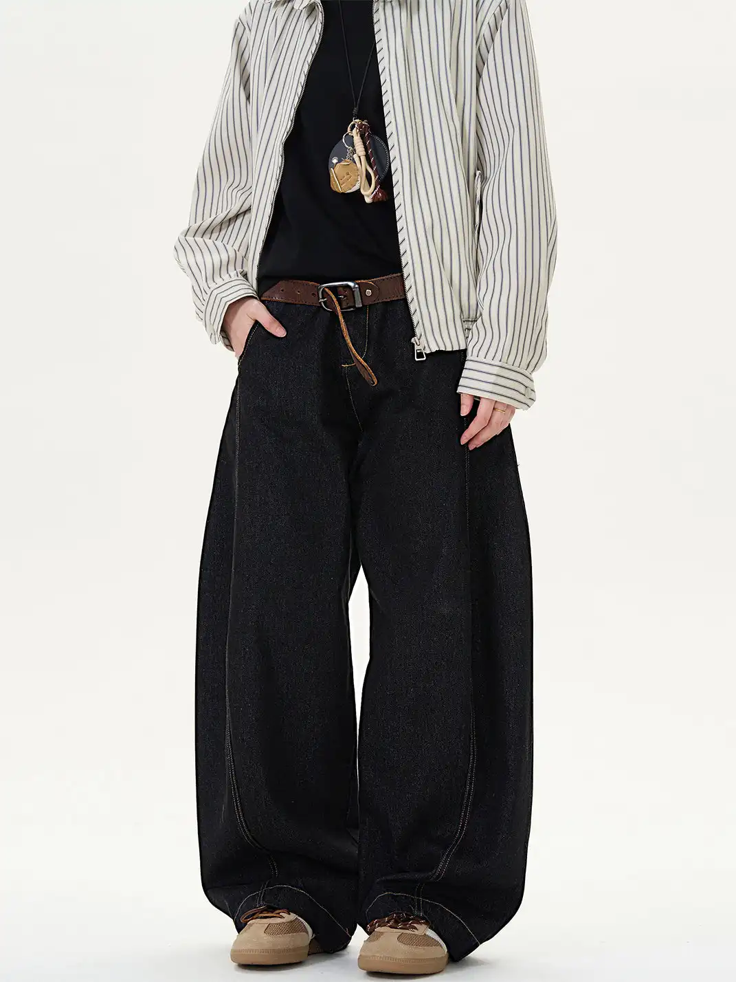 MADWITCH | Wide-Leg Scimitar Cut Jeans