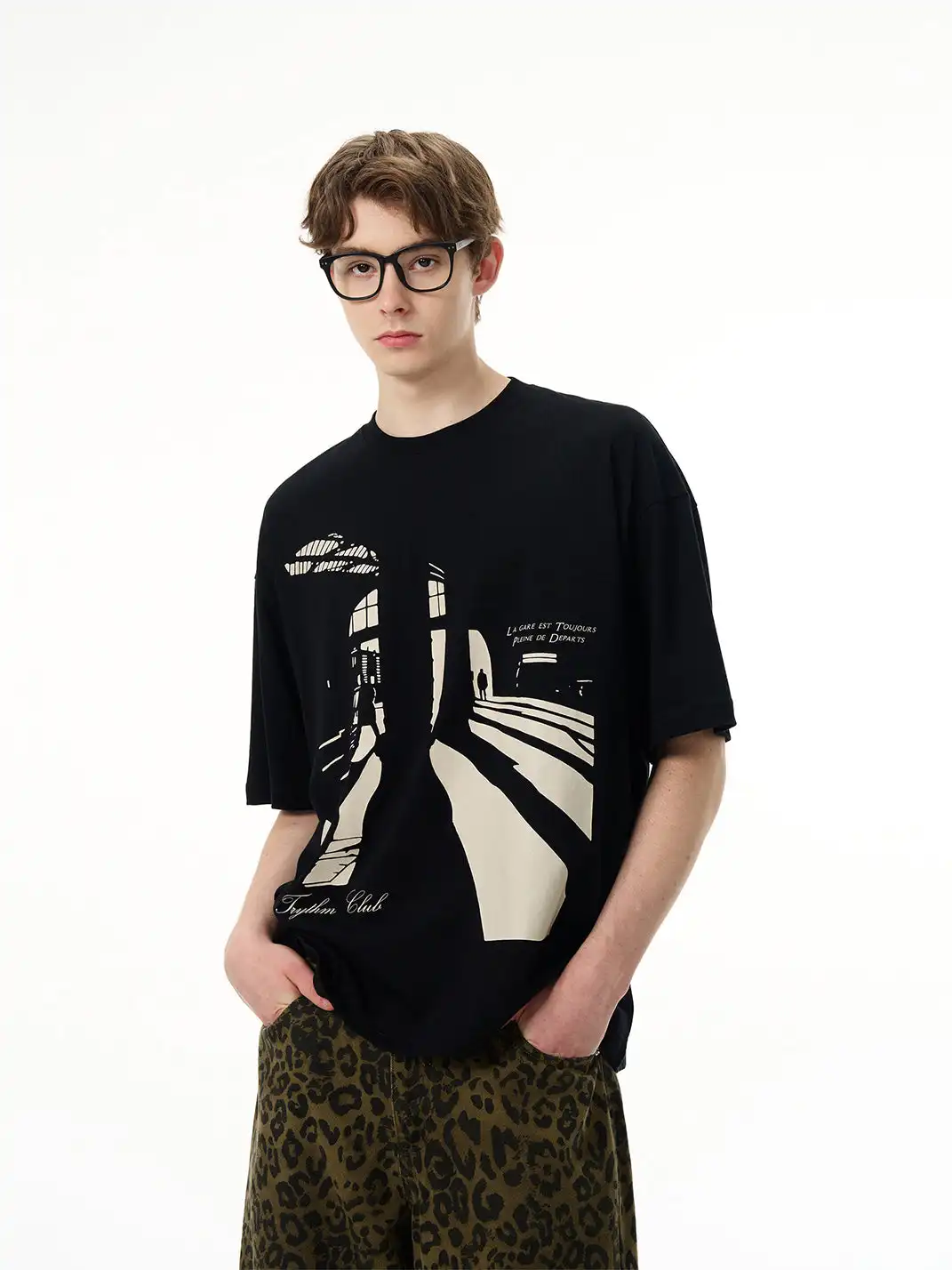 MADWITCH | Silhouette Print T-Shirt
