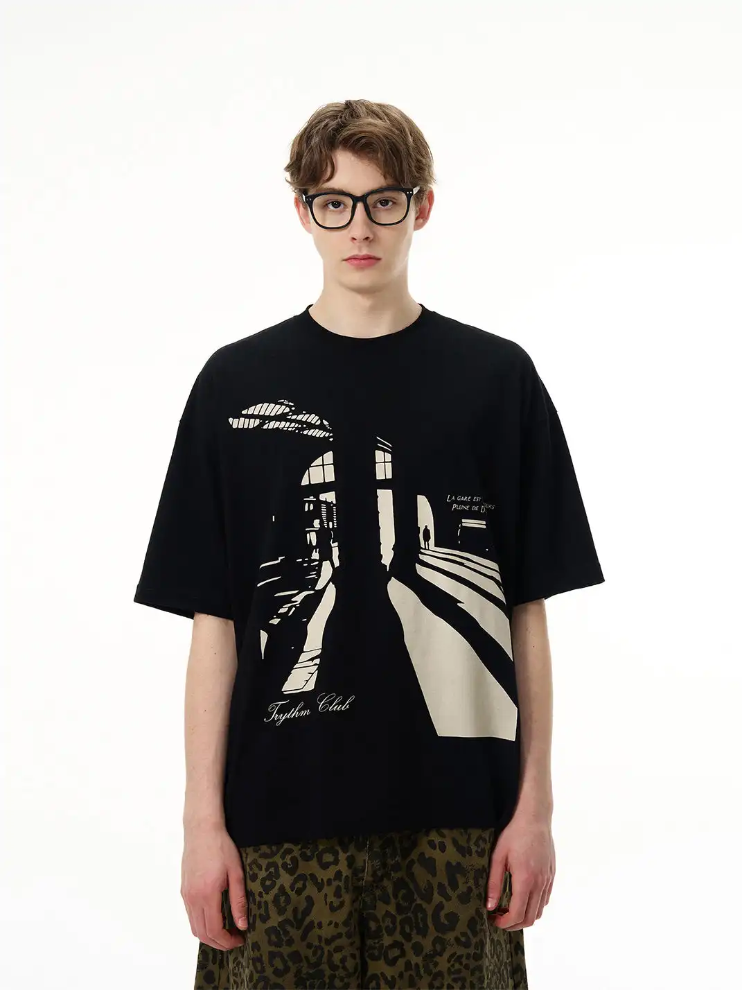 MADWITCH | Silhouette Print T-Shirt