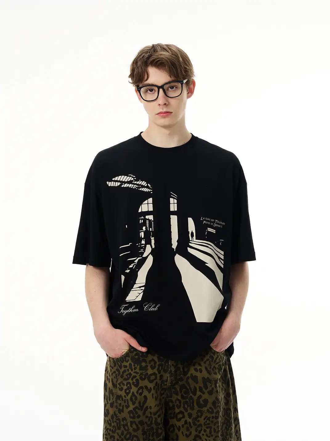 MADWITCH | Silhouette Print T-Shirt