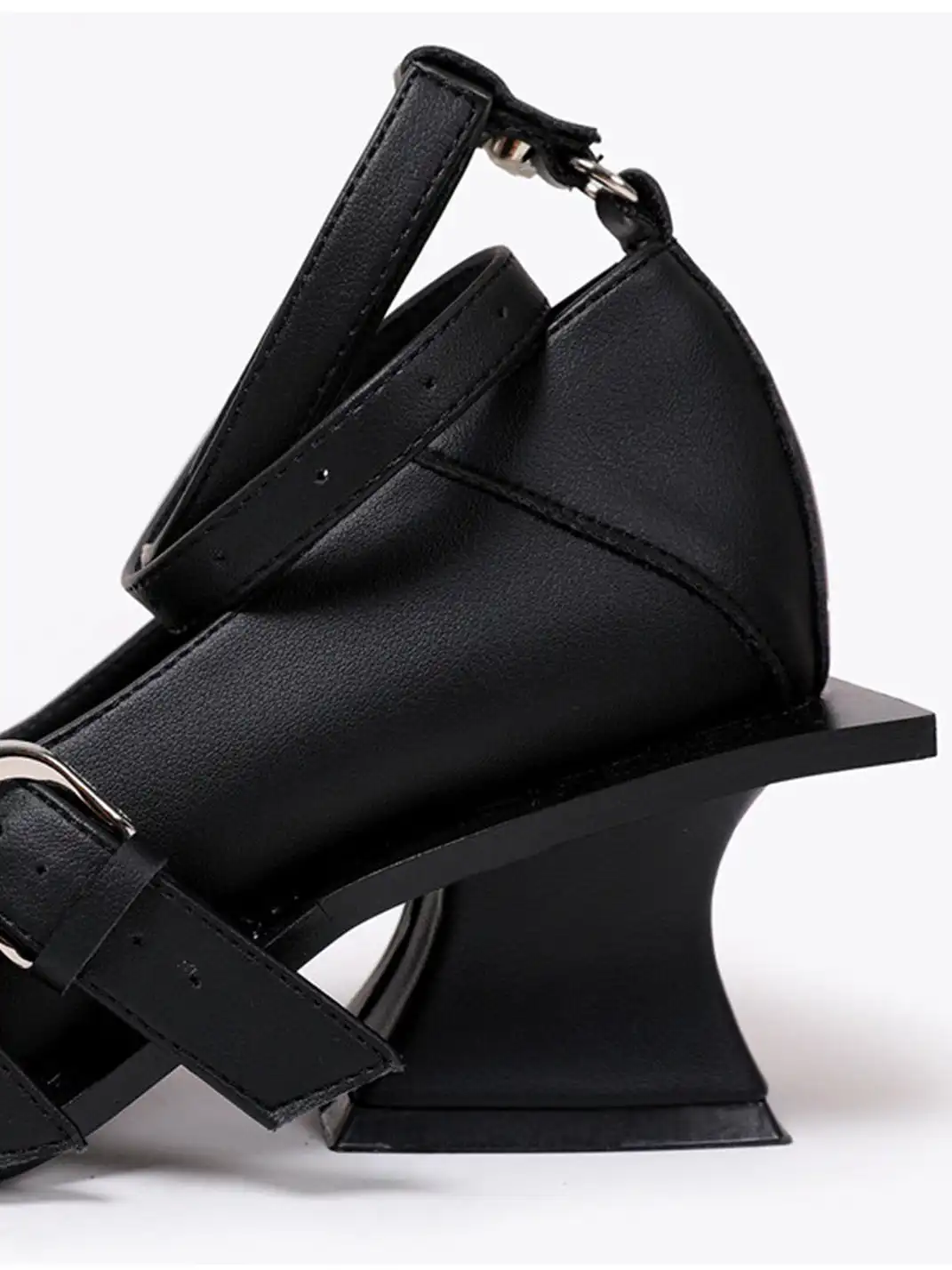 PINJIAHUI | Punk Style Buckle Cap Toe Slide Sandals