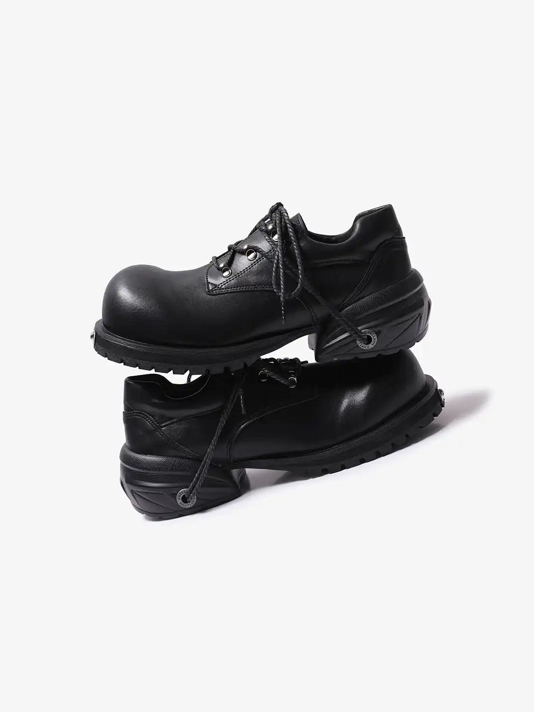 PINJIAHUI | Chunky Platform Derby Shoes with Metal Logo Plate Detail