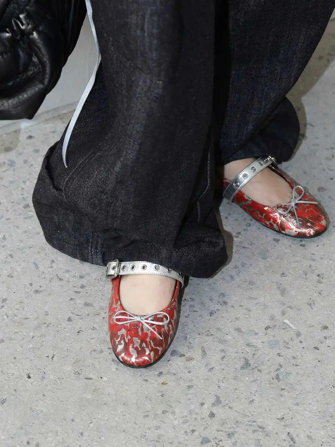 Mooreyu Atelier | Low-Cut Single Strap Ballet Flats