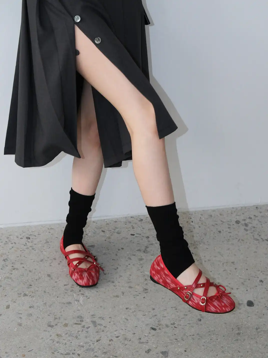 Mooreyu Atelier | Leather Low-Cut Buckle Round Toe Flats