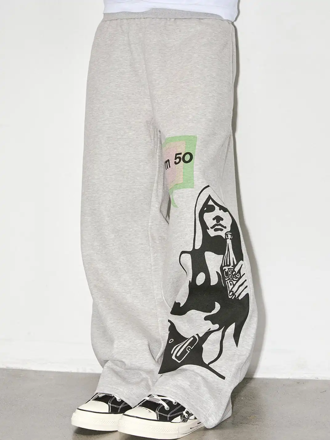 NOVACAM | Portrait Print Curved Wide-Leg Sweatpants