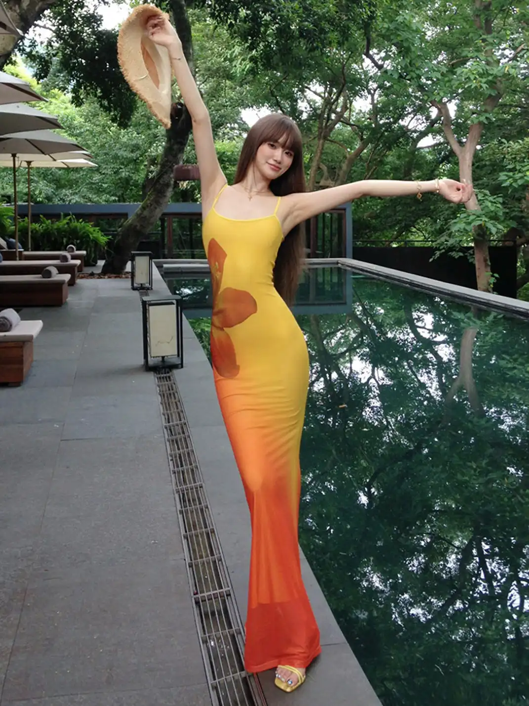 HiimDai | Floral Gradient Waist Fishtail Dress