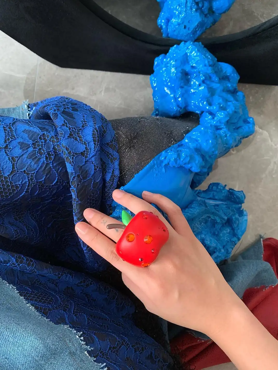 Emo Salad | Rhinestone Apple Ring