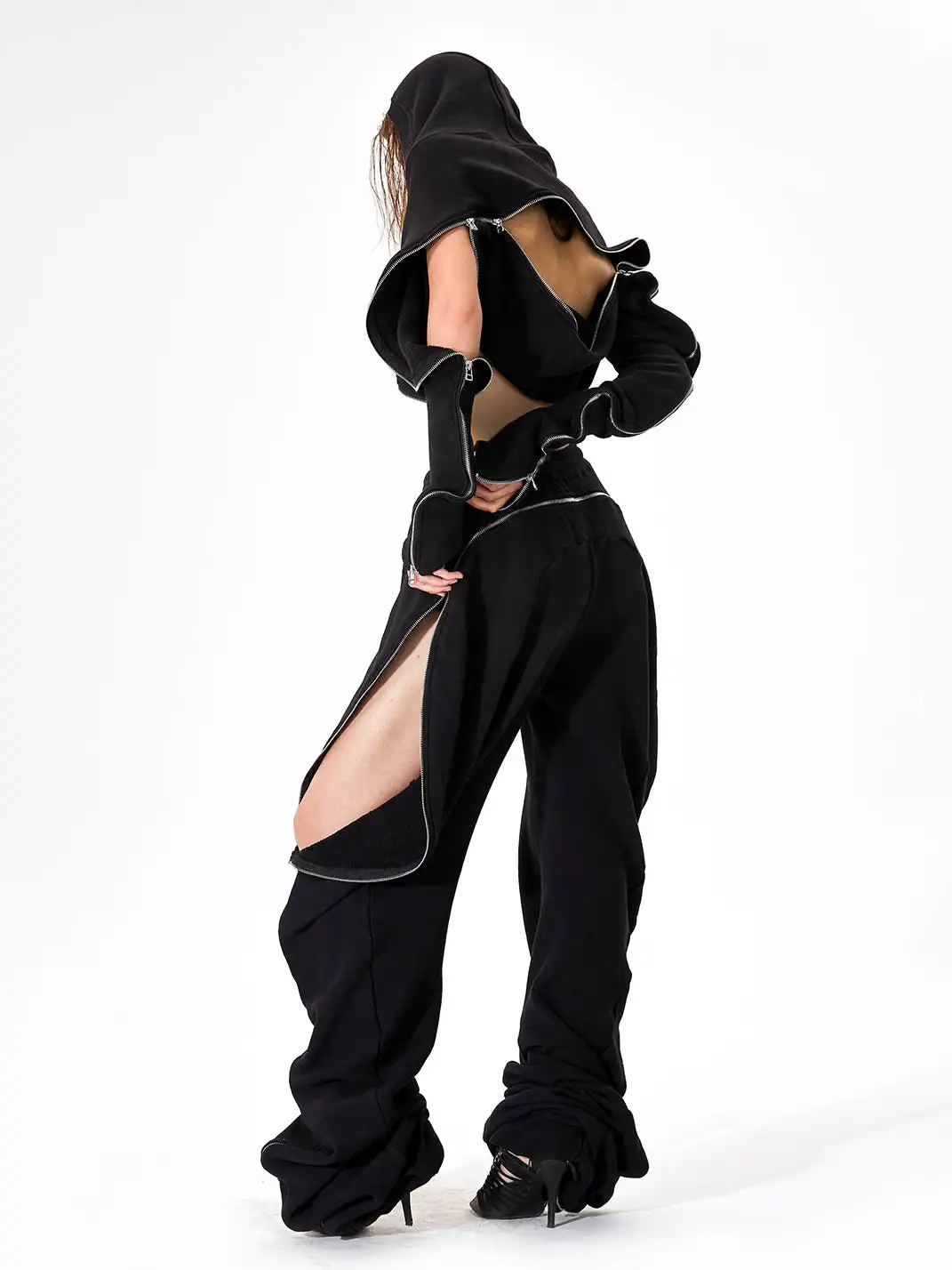 JUSTLIK3US | Zipper Decor Curved Wide Leg Sweatpants