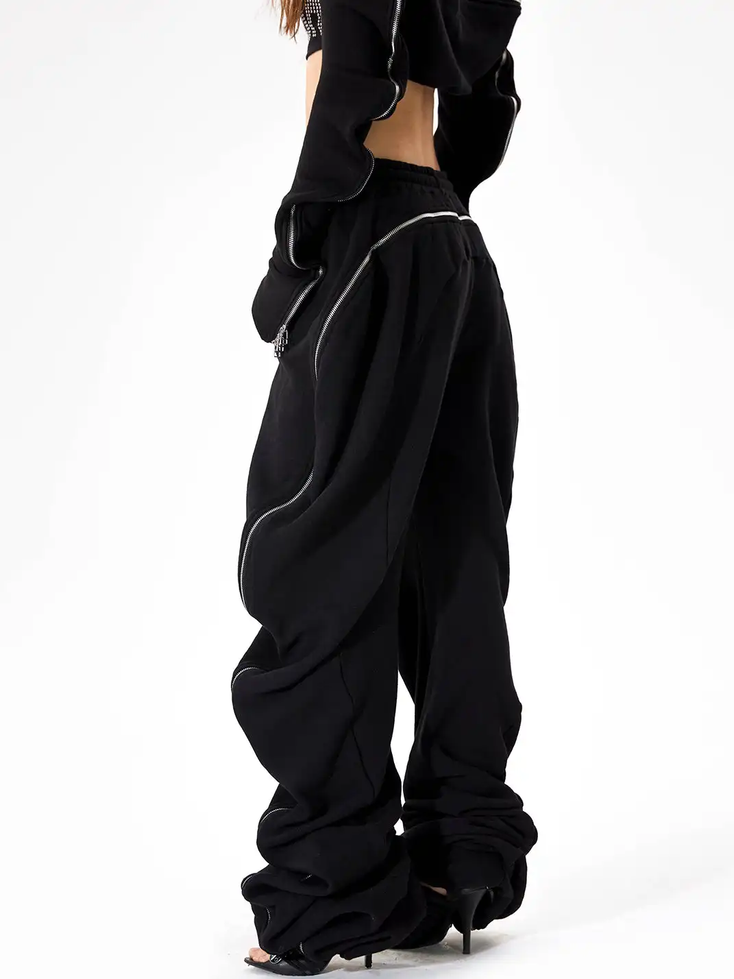 JUSTLIK3US | Zipper Decor Curved Wide Leg Sweatpants