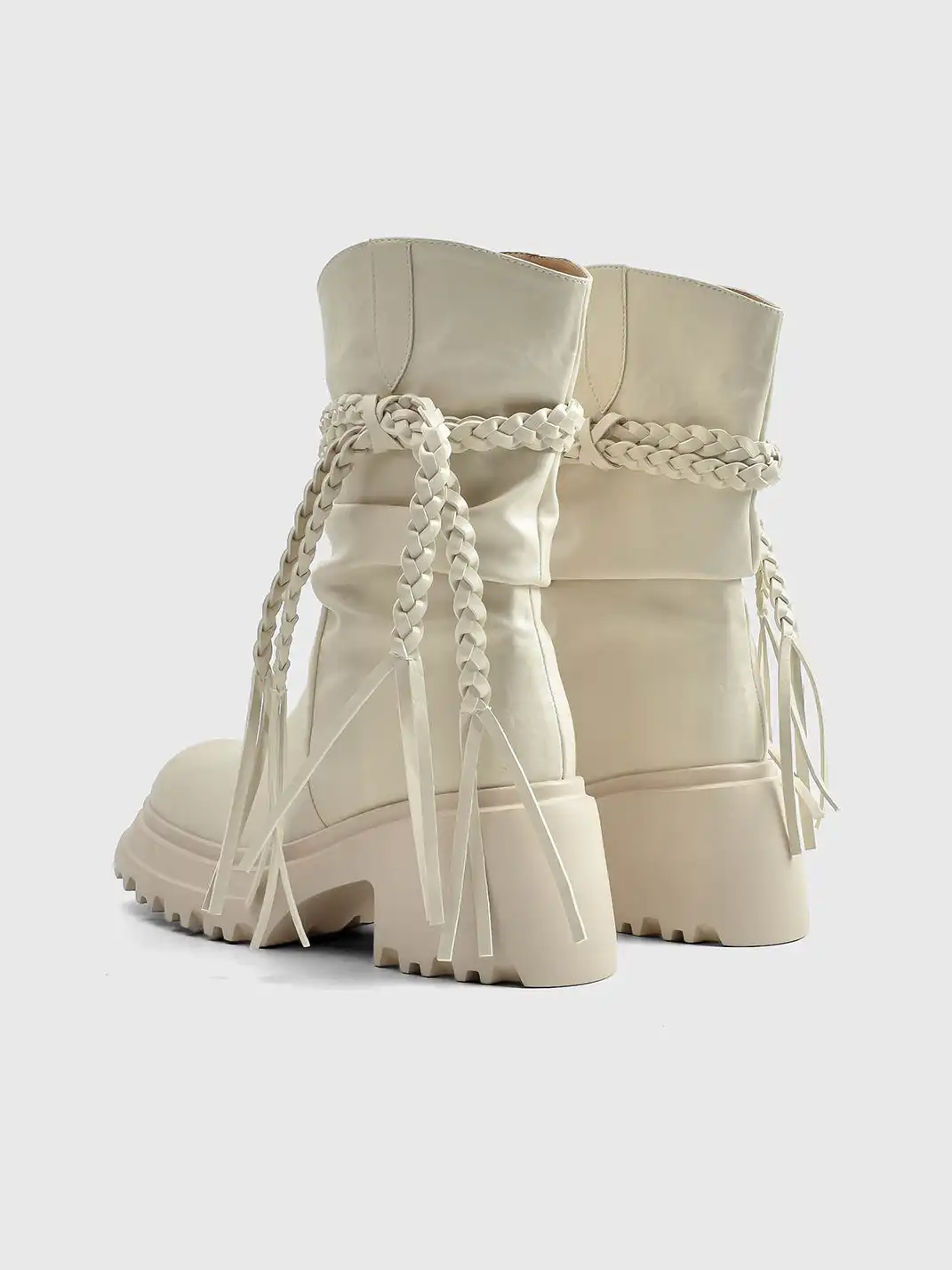 RONG | Fringe V-Platform Calf Boots