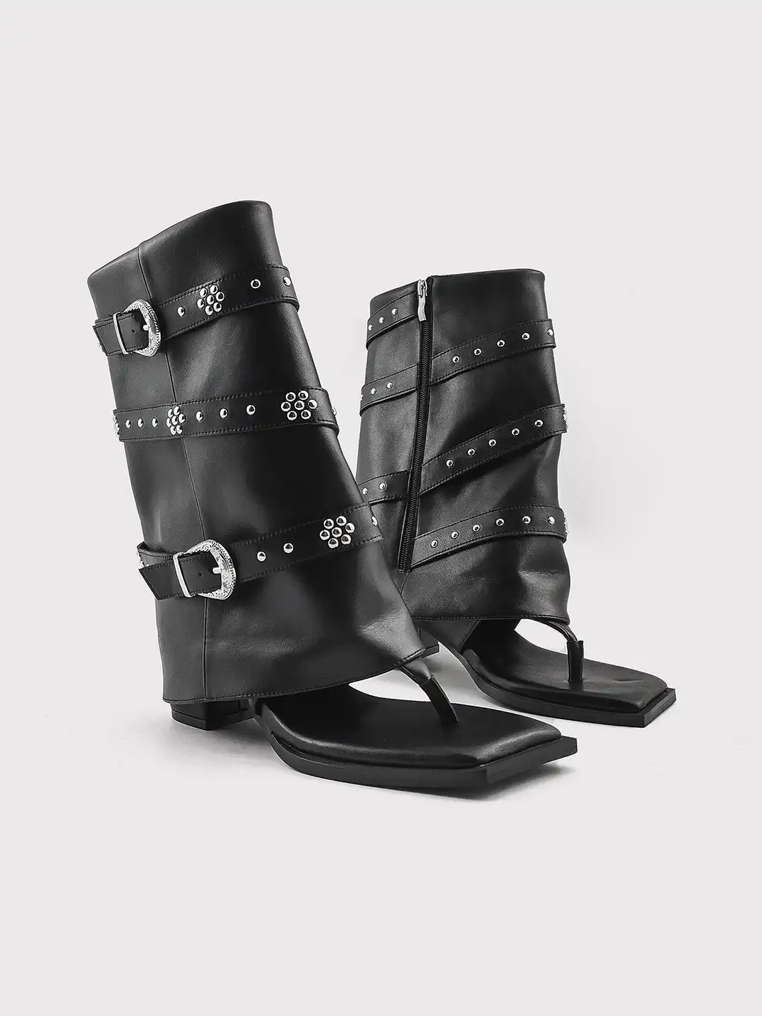 RONG | Rivet Buckle Thong Sandal Boots