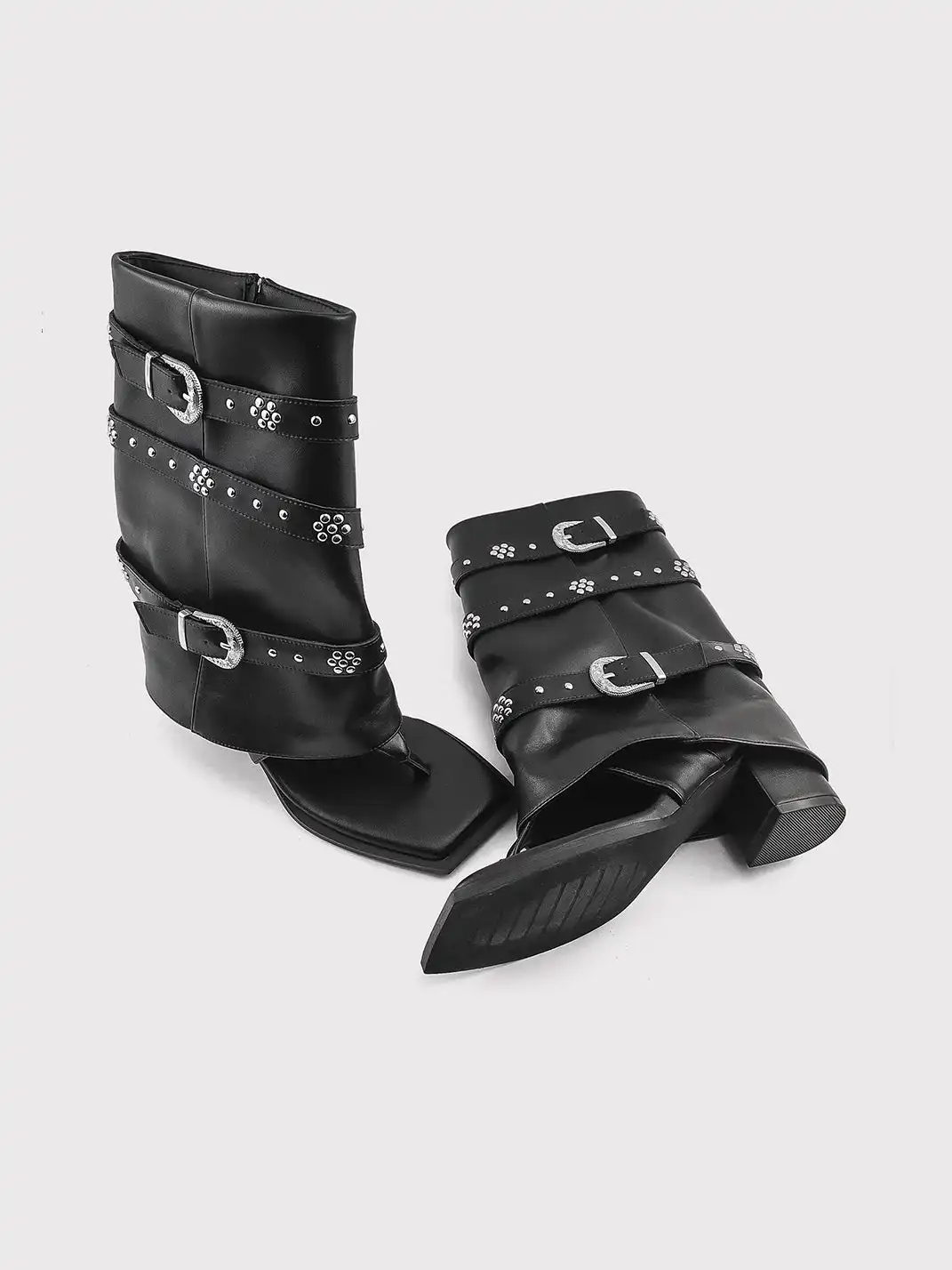 RONG | Rivet Buckle Thong Sandal Boots