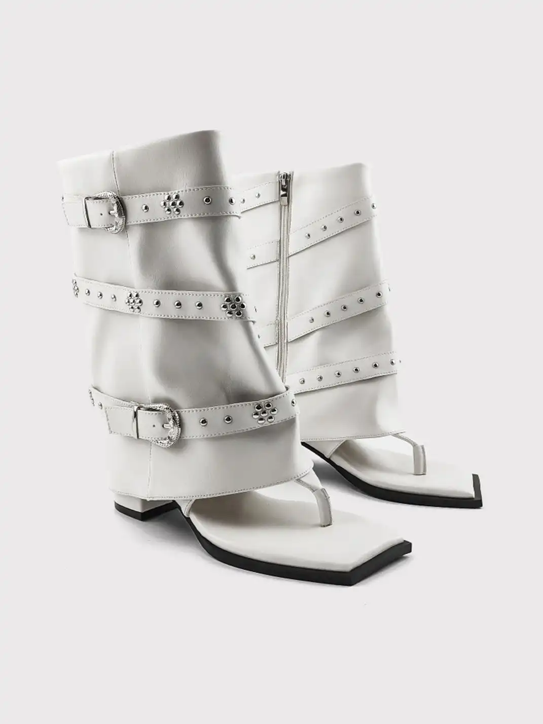 RONG | Rivet Buckle Thong Sandal Boots