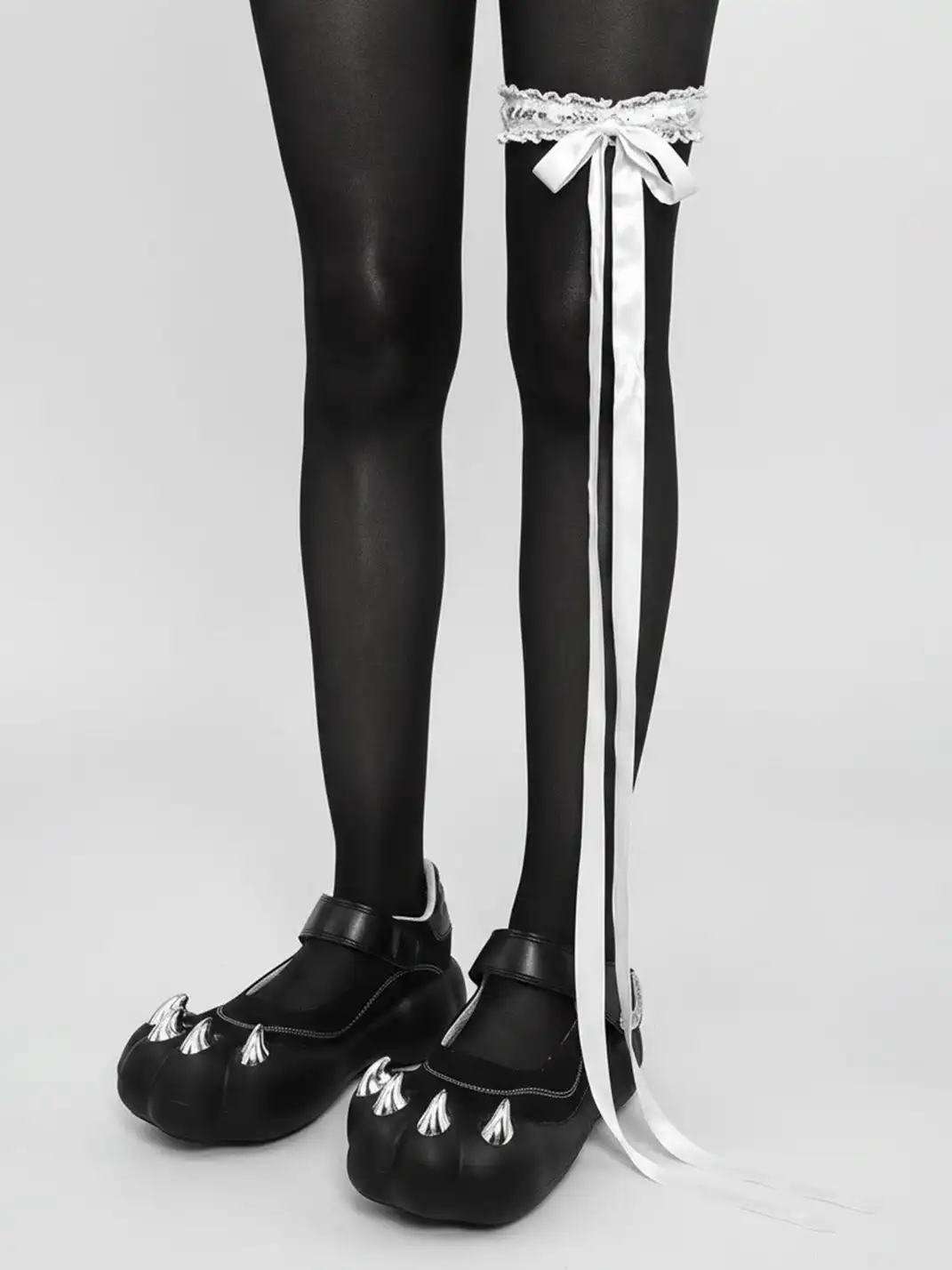 RONG | Metal Cat Paw Velcro Mary Jane Shoes