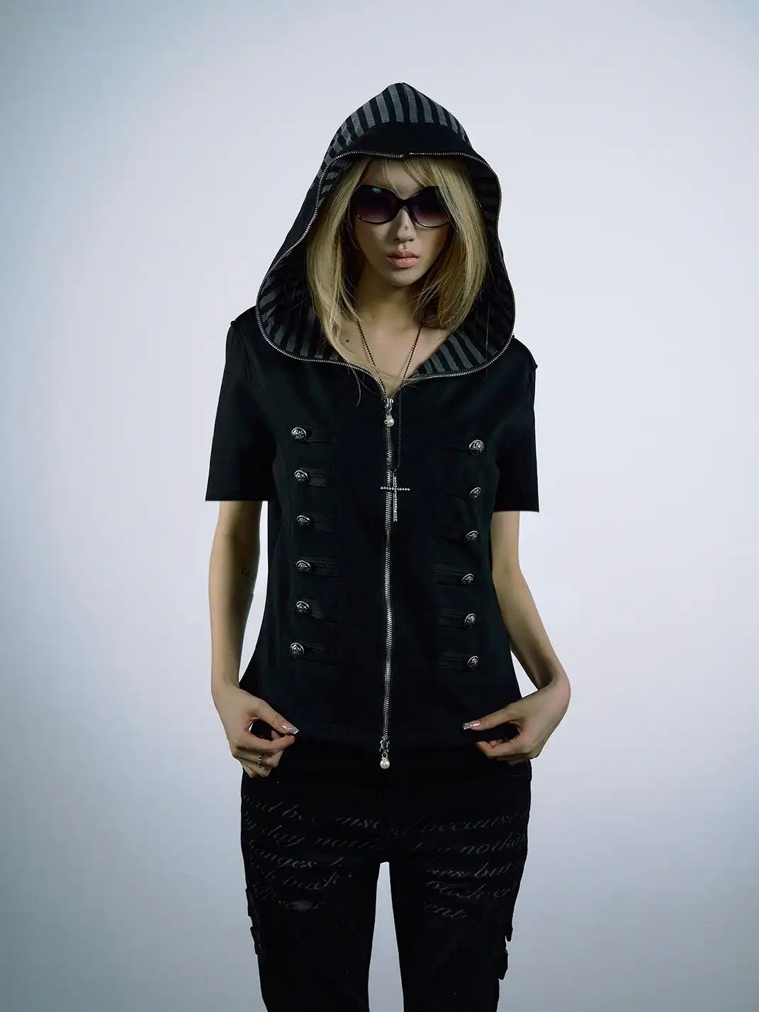 PAIKI | Buttoned Hooded Zip-Up Jacket