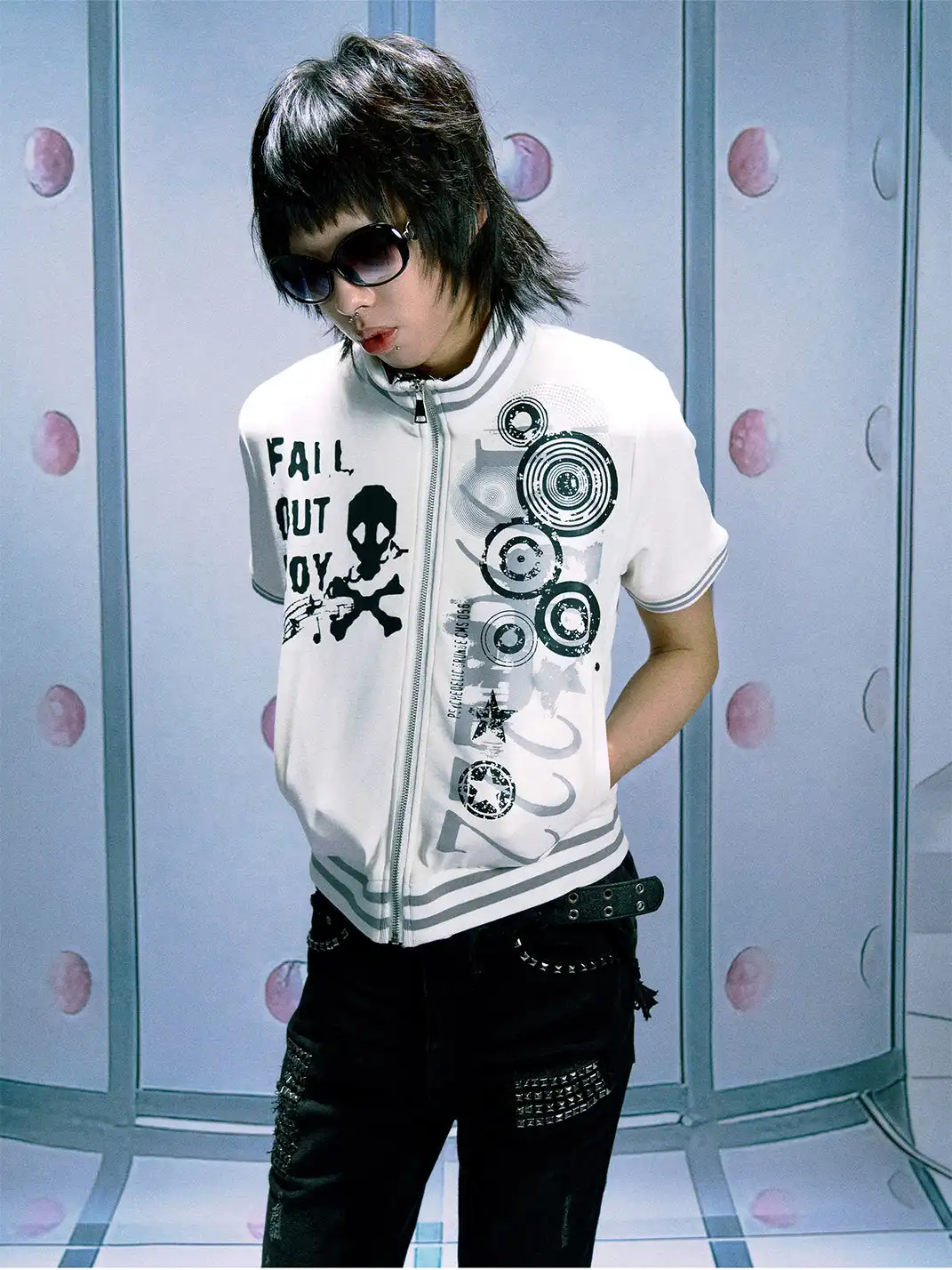 PAIKI | Skull & Note Stand Collar Zip-Up T-Shirt
