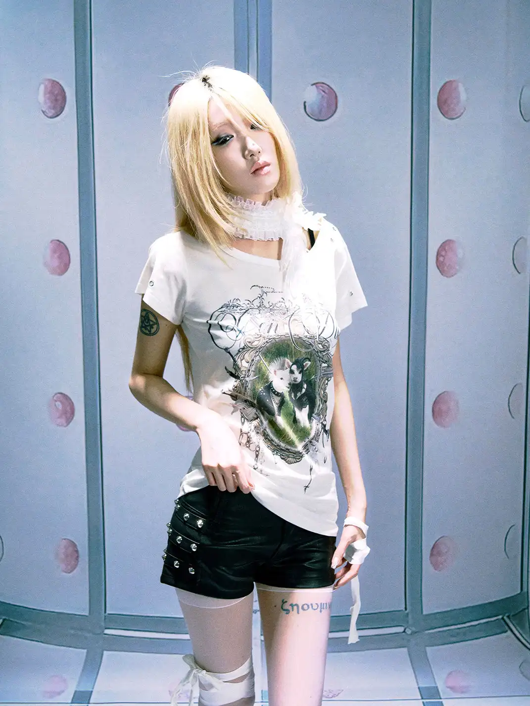 PAIKI | Punk Lamb Regular Shoulder T-Shirt
