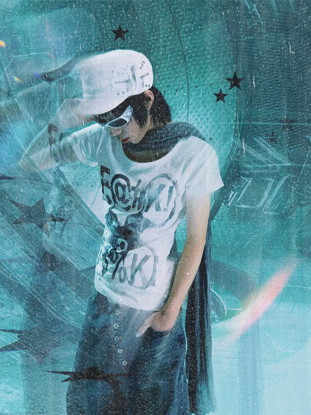 PAIKI | Font Graphic Regular Shoulder T-Shirt