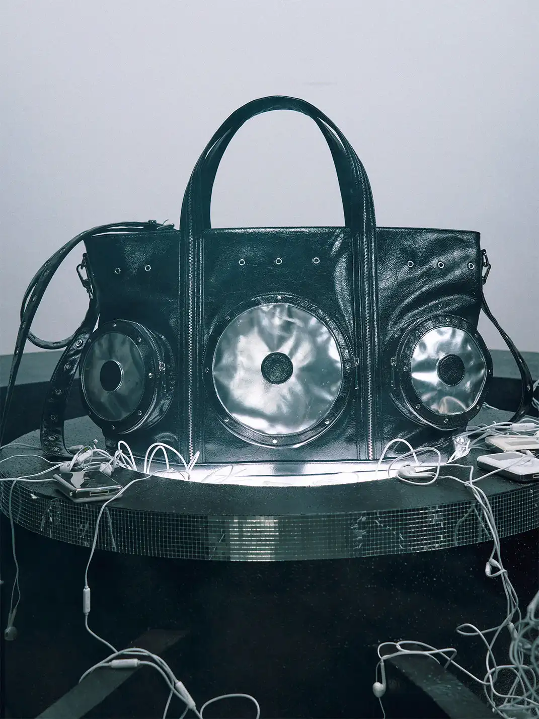 PAIKI | Speaker Pattern One-Shoulder Tote Bag
