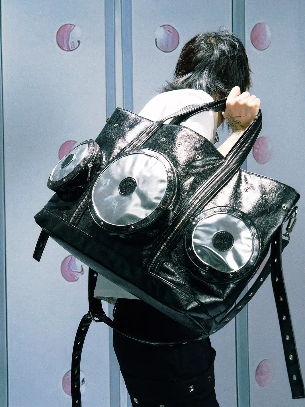 PAIKI | Speaker Pattern One-Shoulder Tote Bag