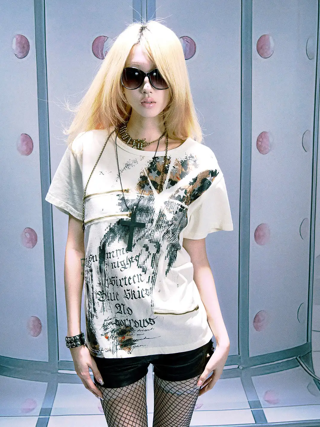 PAIKI | Star Leopard Regular Shoulder T-Shirt