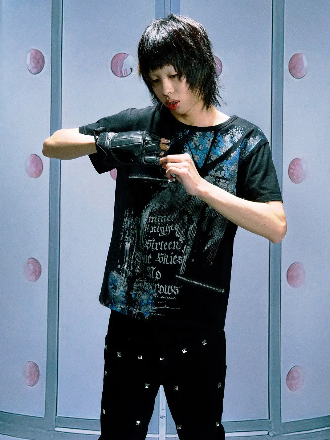 PAIKI | Star Leopard Regular Shoulder T-Shirt