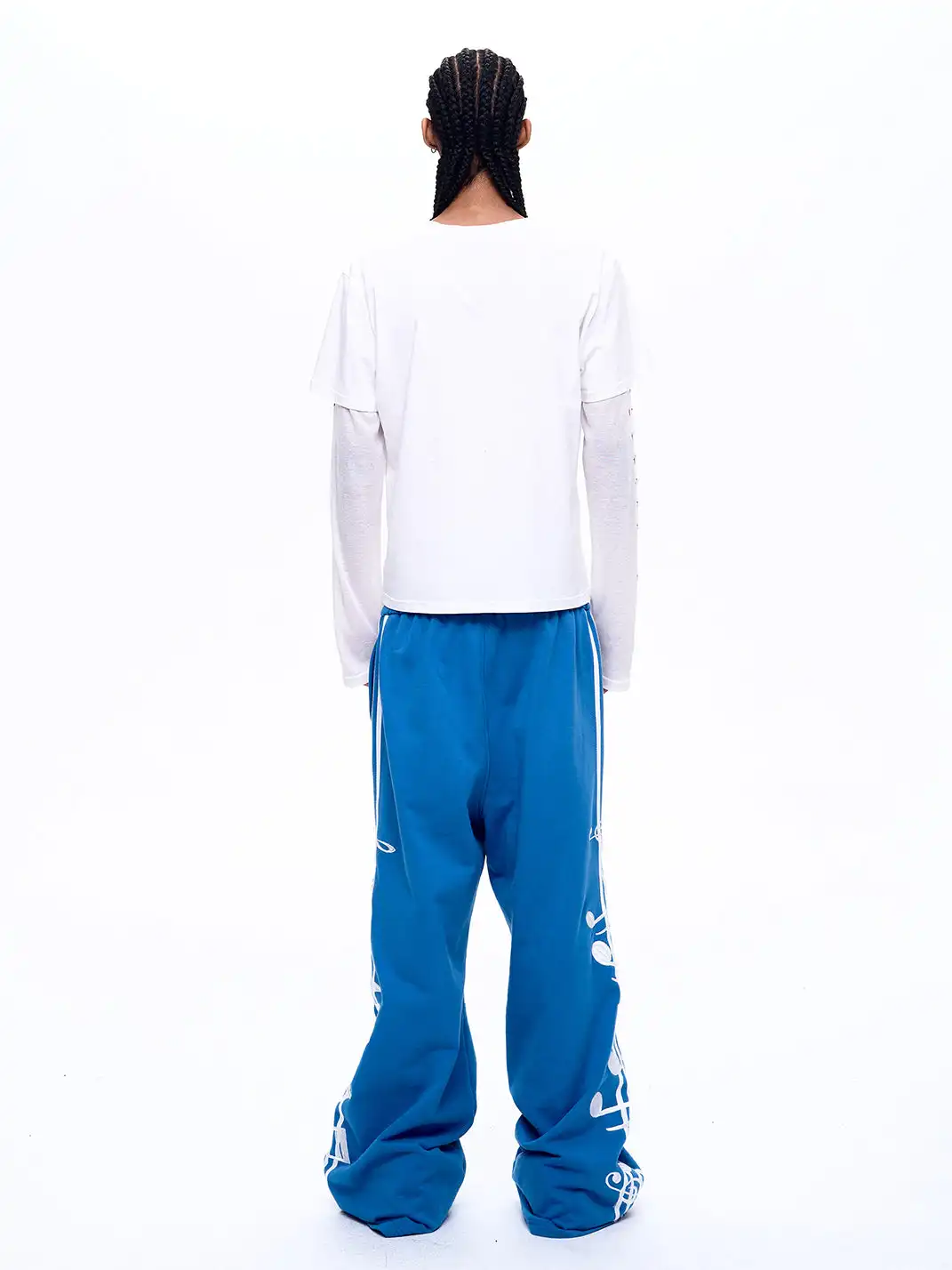Fourth3ex | Staff Note War Horse Embroidered Sweatpants-Blue