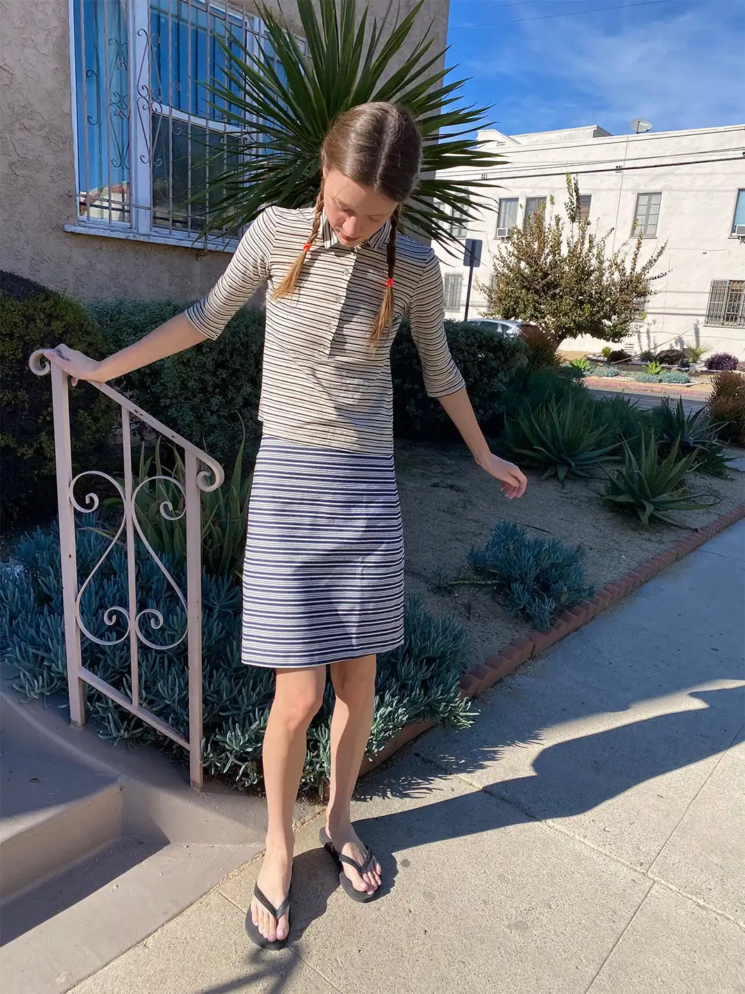 Risque Rose | Cotton And Linen Striped T-Shirt + Denim Skirt