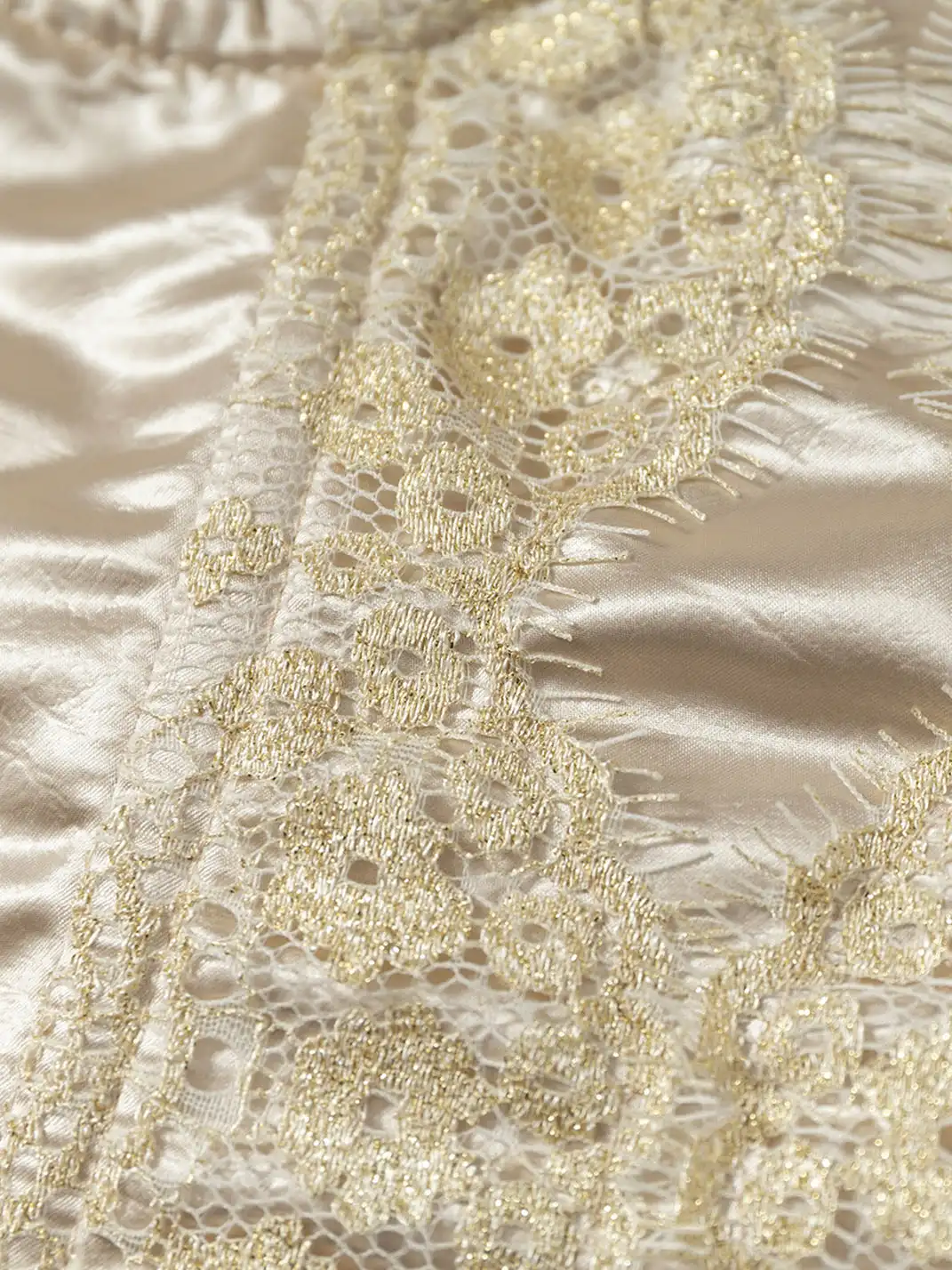 NO ROMANCE | Lace Satin Trim Fake Two-Piece Camisole Vest