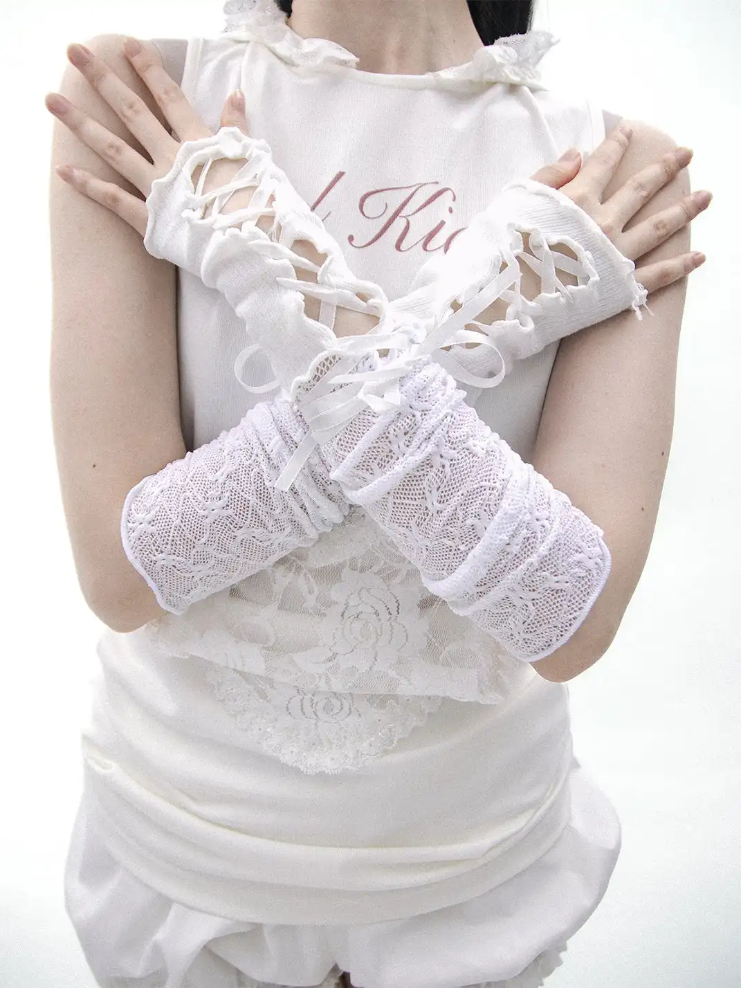 SS2L | Lace Trim Spliced Lace-Up Sun Protection Arm Sleeves