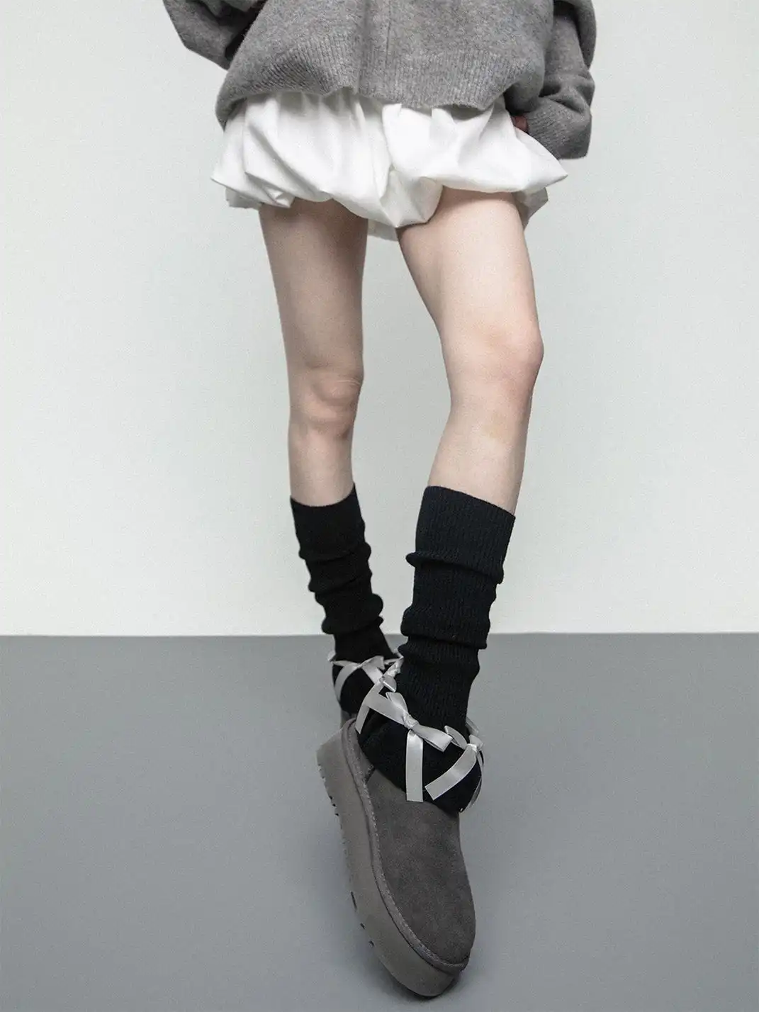 SS2L | Bow Flared Slouch Socks