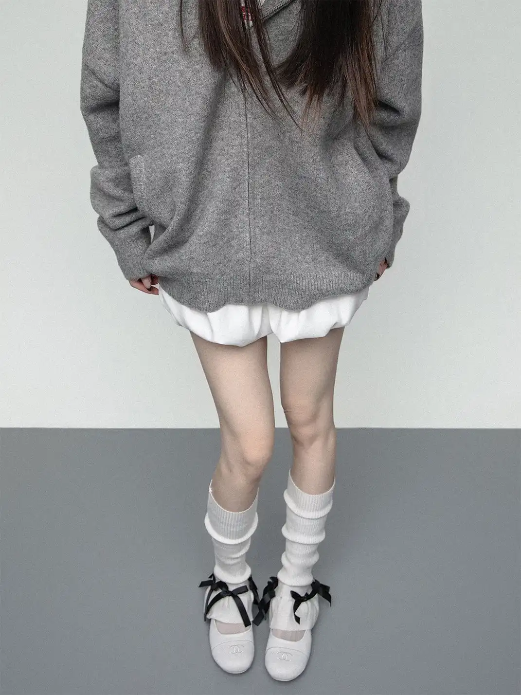 SS2L | Bow Flared Slouch Socks