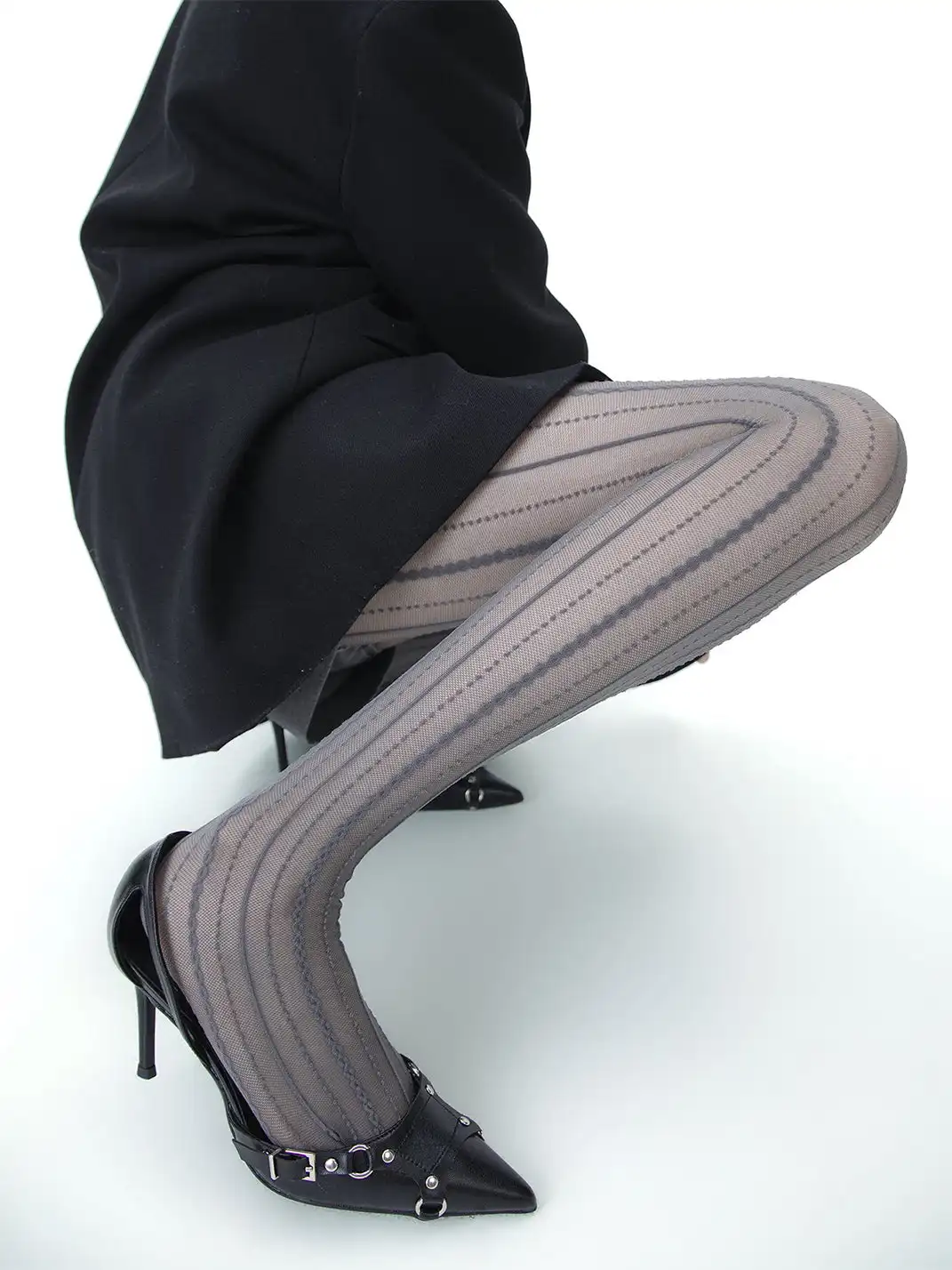 SS2L | Chain Pattern Lace Pantyhose