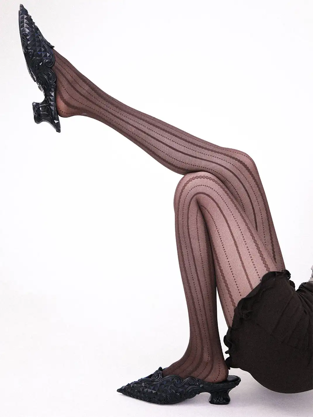 SS2L | Chain Pattern Lace Pantyhose