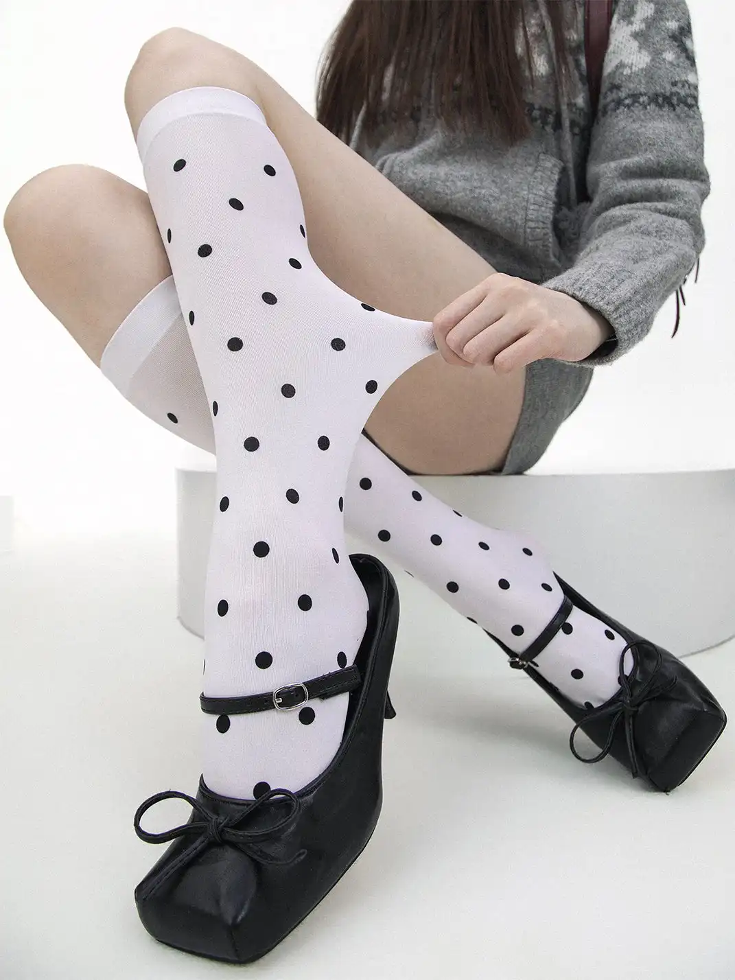 SS2L | Polka Dot High-Elastic Calf Socks