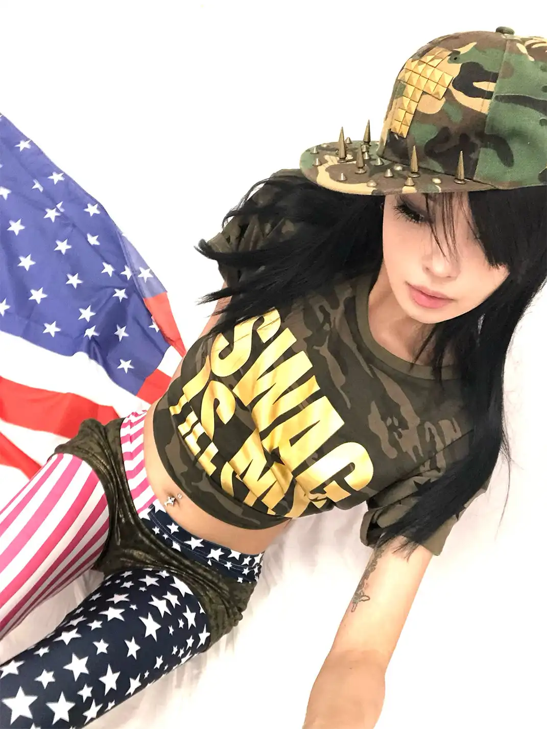 NumbAsia | Camouflage Star Printed Short Sleeve T-Shirt