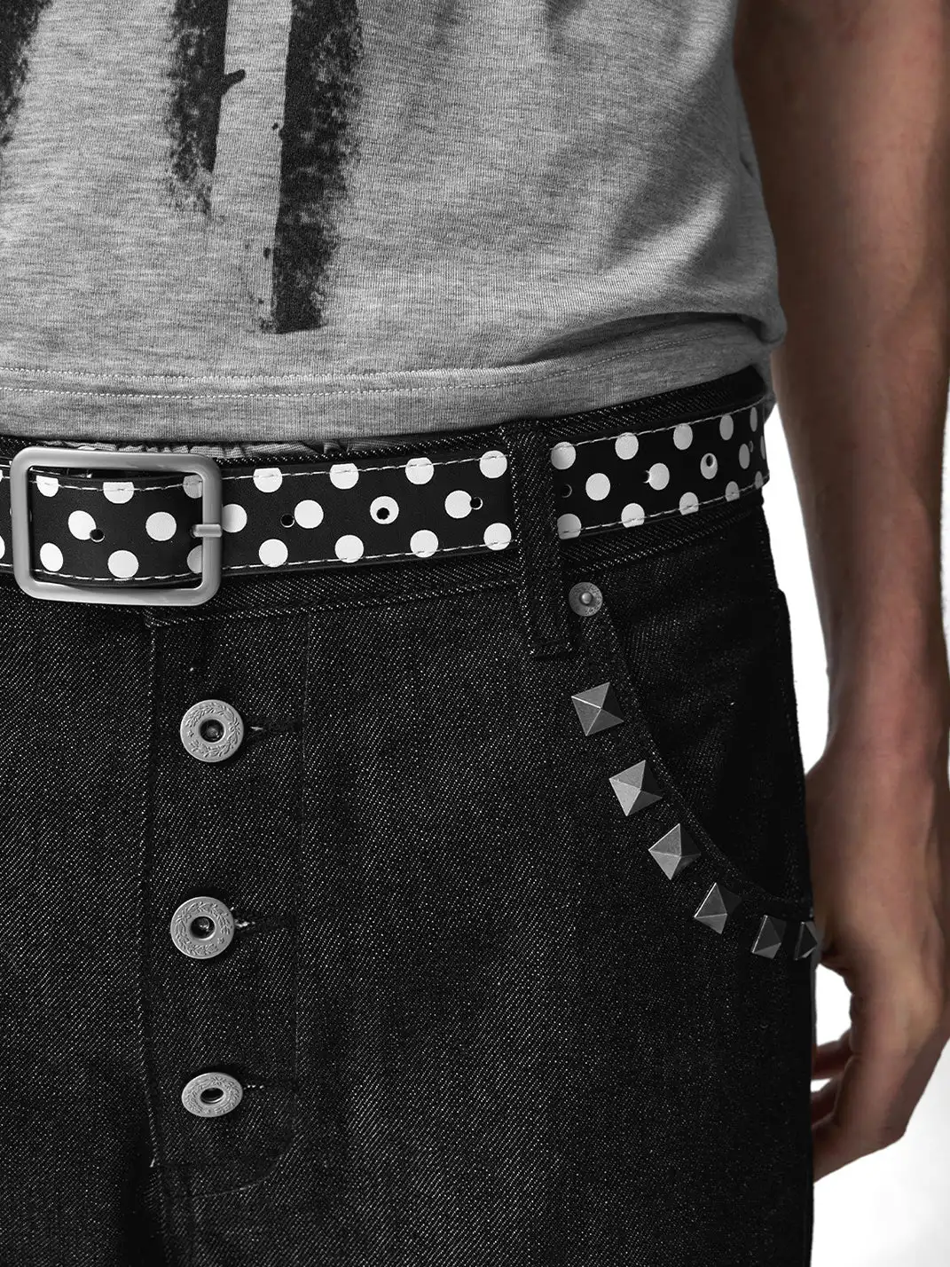 NumbAsia | Burnout Button Placket Rivet Jeans