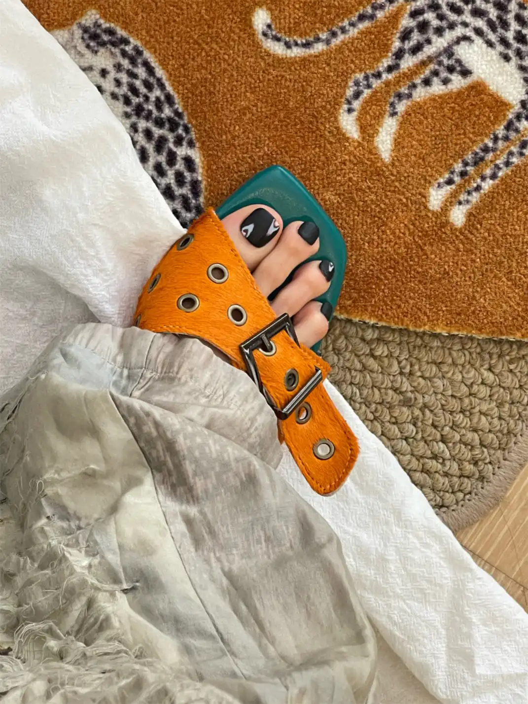 Inthemirror | Square Toe One-Strap Heel Slippers