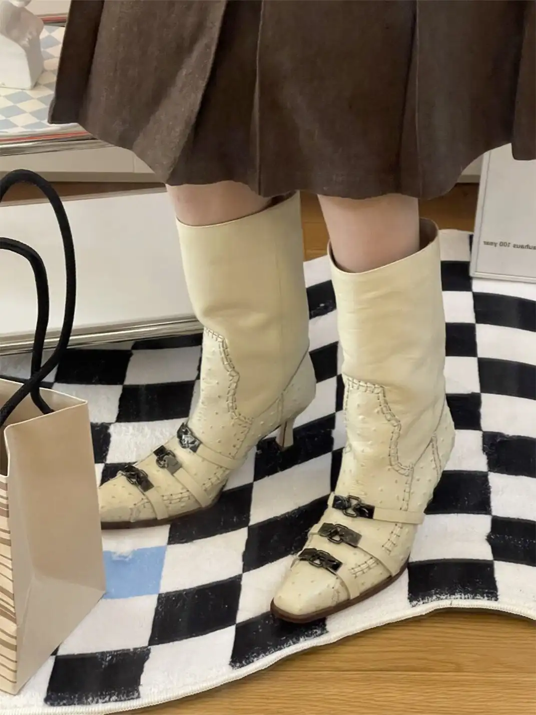 Inthemirror | Vintage Square Toe Metal Buckle Calf Boots