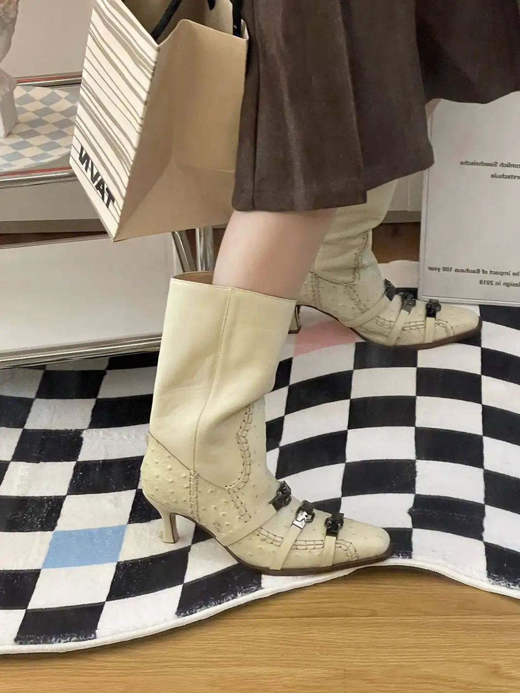 Inthemirror | Vintage Square Toe Metal Buckle Calf Boots